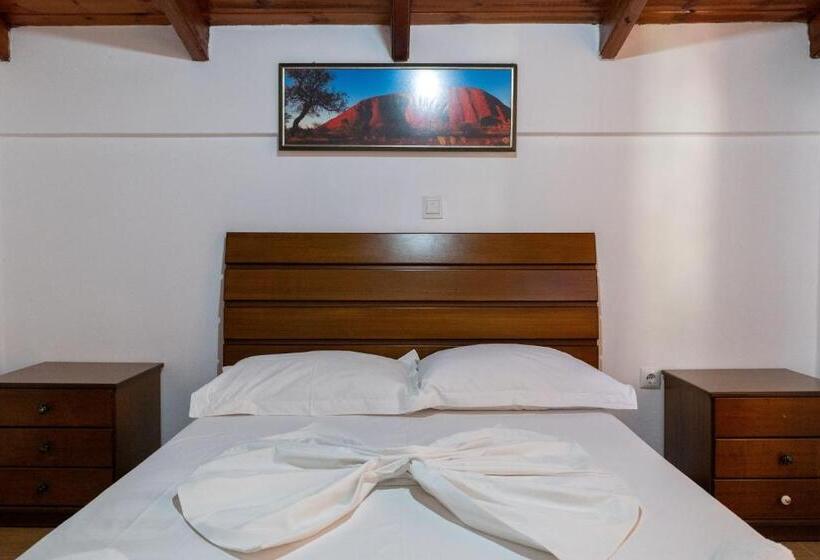 带1个卧室的顶楼公寓, Apart Hotel Alex
