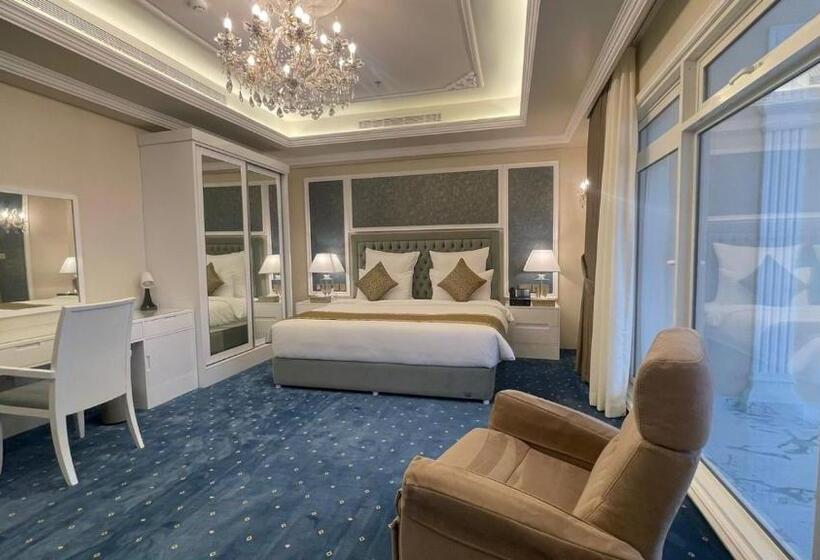 프레지덴셜 스위트, Remaj