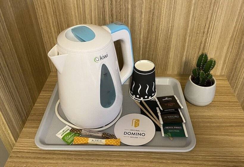 غرفة قياسية فردية, Original Domino House