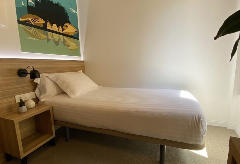 غرفة قياسية فردية, Original Domino House