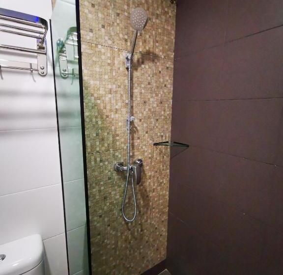 اتاق خانوادگی, D Green Hotel Kuching
