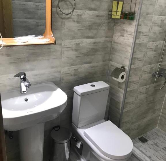 اتاق لوکس, Wooden Museum