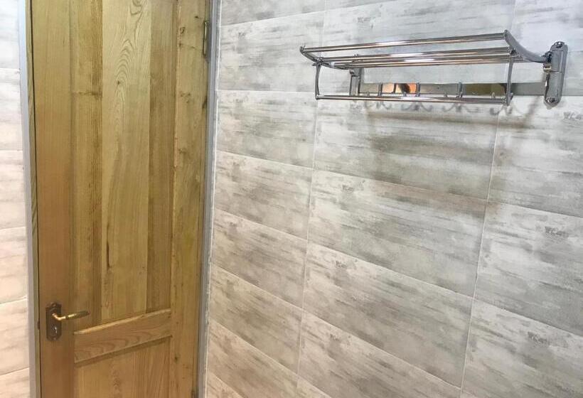 اتاق لوکس چهار تخته, Wooden Museum