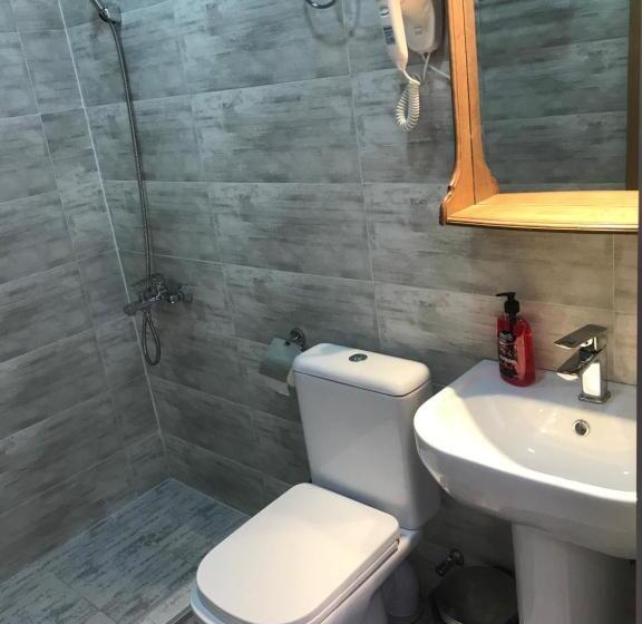 اتاق لوکس چهار تخته, Wooden Museum