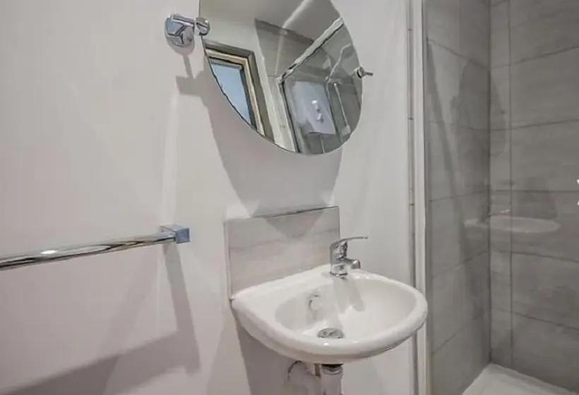 Family Room, Featherbed Cottage