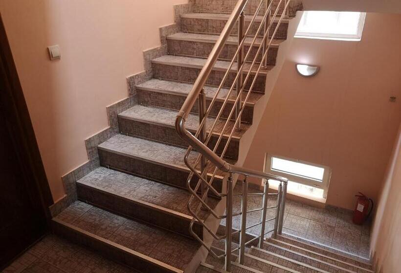 اتاق استاندارد یک نفره, Delta