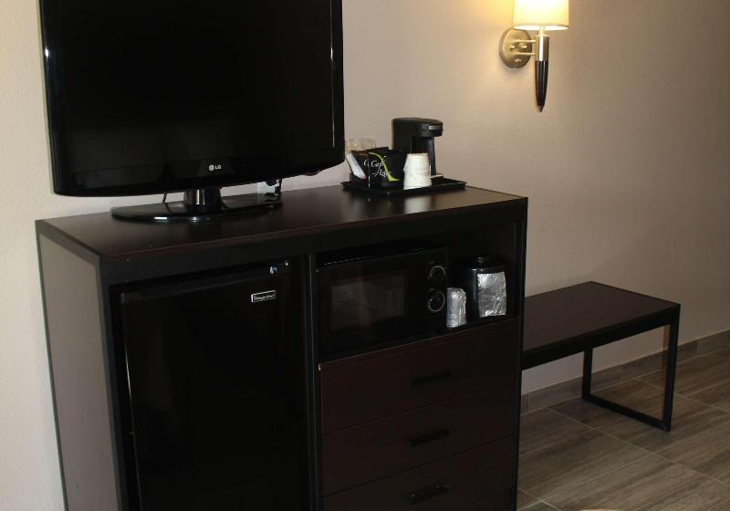 سوئیت با تخت بزرگ, Best Western Plus Heritage Inn Houston