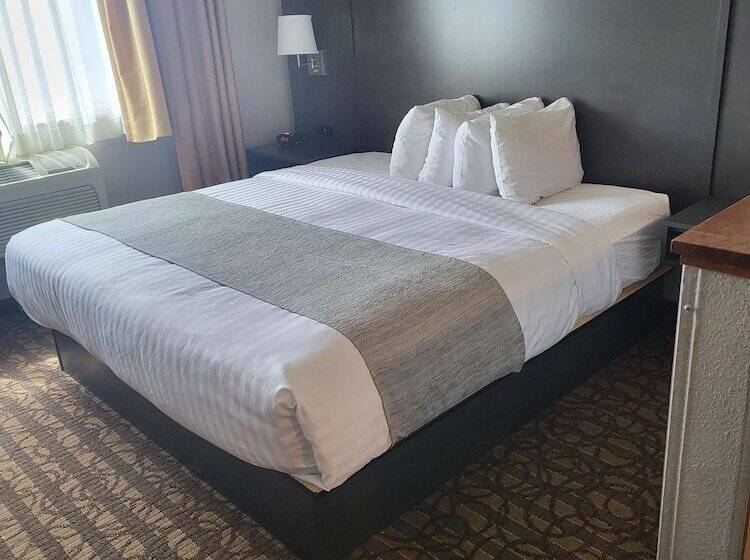 Люкс, Best Western Sawtooth Inn And Suites