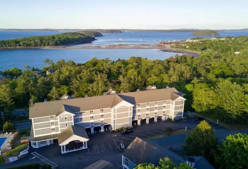キングサイズベッドのスイートルーム, Bluenose Inn   Bar Harbor