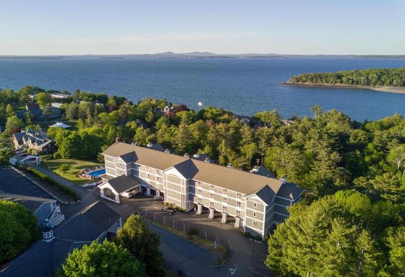 Quarto Deluxe com Vistas, Bluenose Inn   Bar Harbor