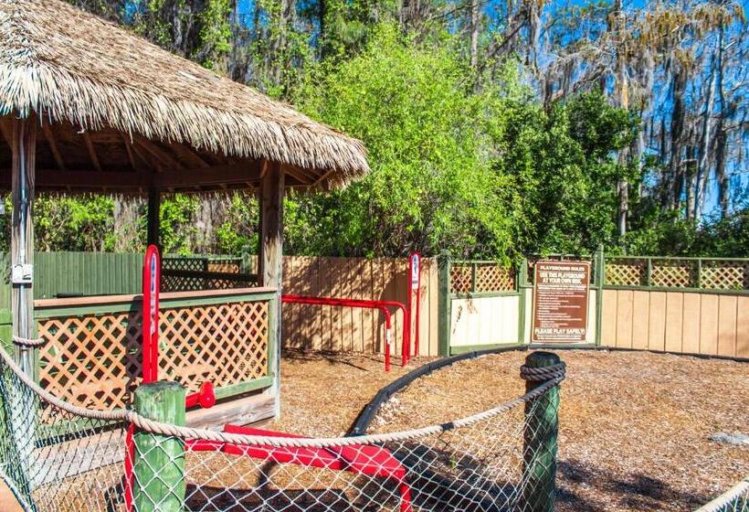 شقة غرفتين, Bryan S Spanish Cove