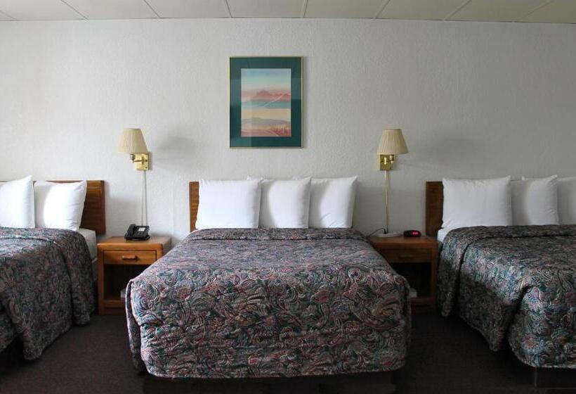 إستديو عائلى, Budget Host Crestview Inn