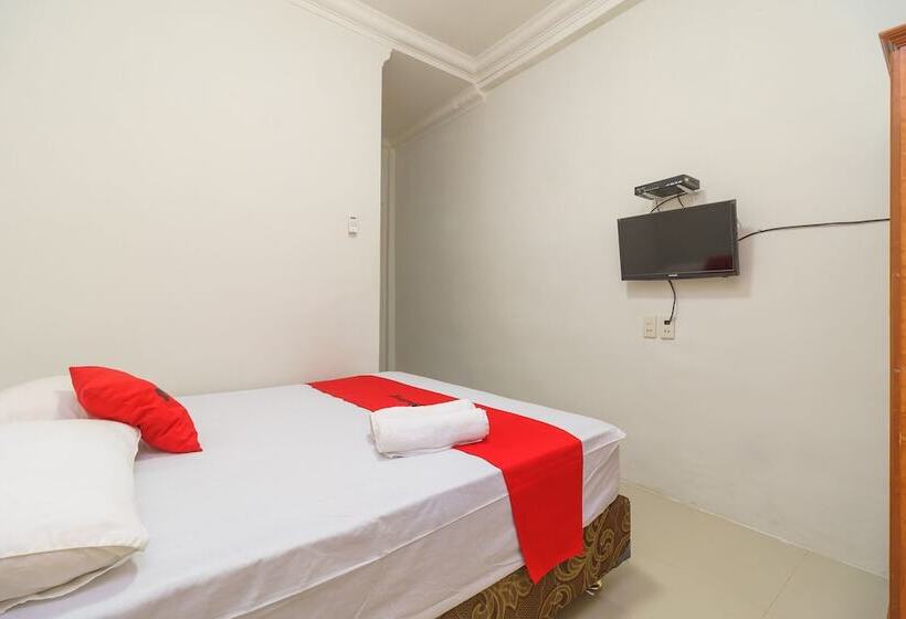 Pokój Standard, Reddoorz Syariah @ Panglima Nyak Makam Aceh