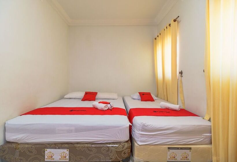 Семейный Номер, Reddoorz Syariah @ Panglima Nyak Makam Aceh