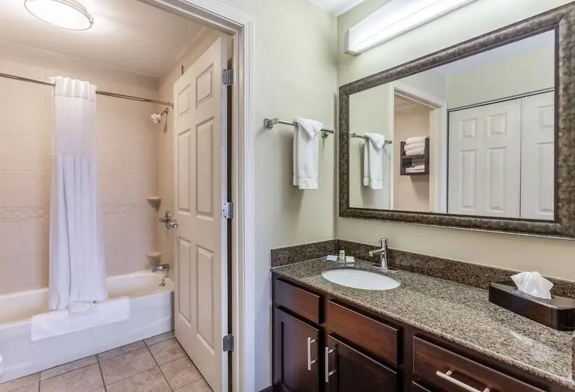 スタンダードスタジオ, Staybridge Suites Irvine John Wayne Airport, An Ihg