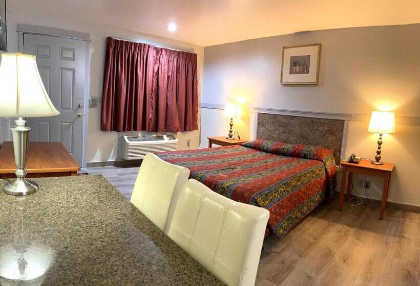 غرفة قياسية, Emerald Best Motel