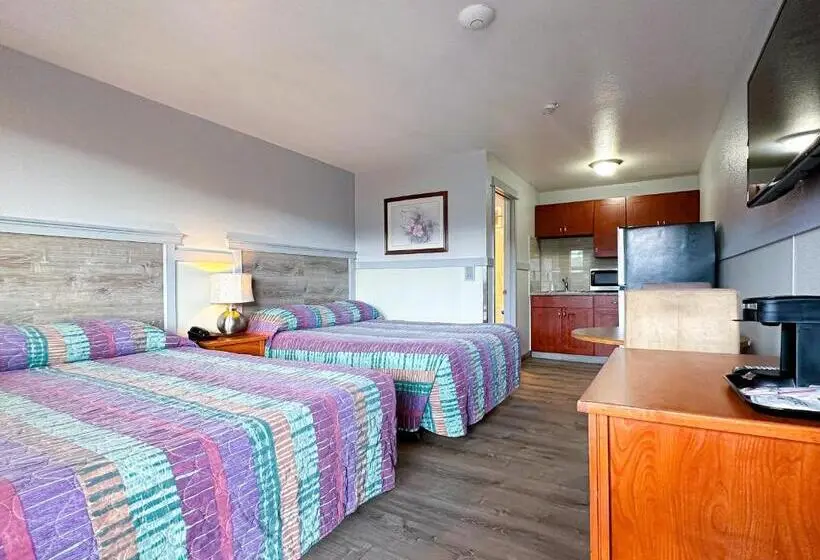 デラックスルーム, Emerald Best Motel