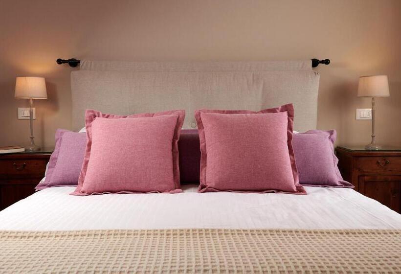 标准间, Villa Lovi