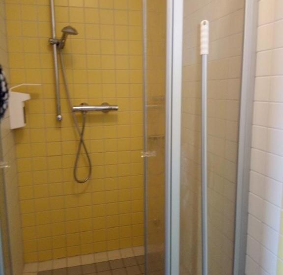 Семейный Номер, Jugendherberge Glückstadt