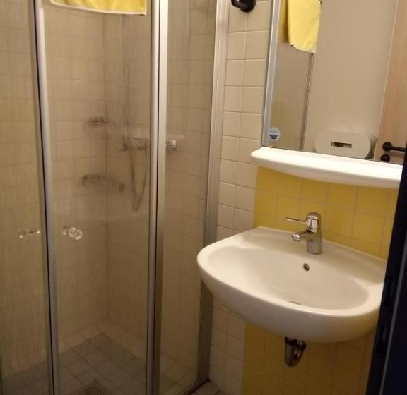 Номер Стандарт, Jugendherberge Glückstadt