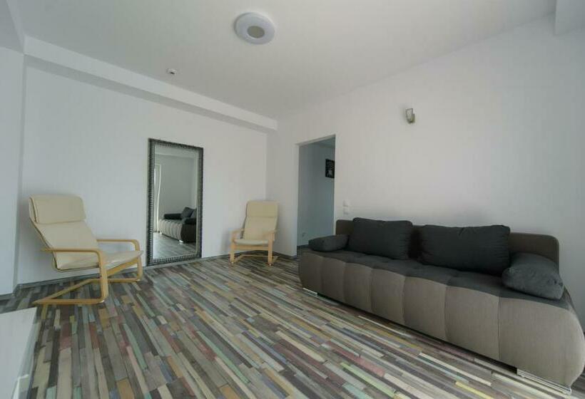 침실 1개 아파트, Los Anghelos