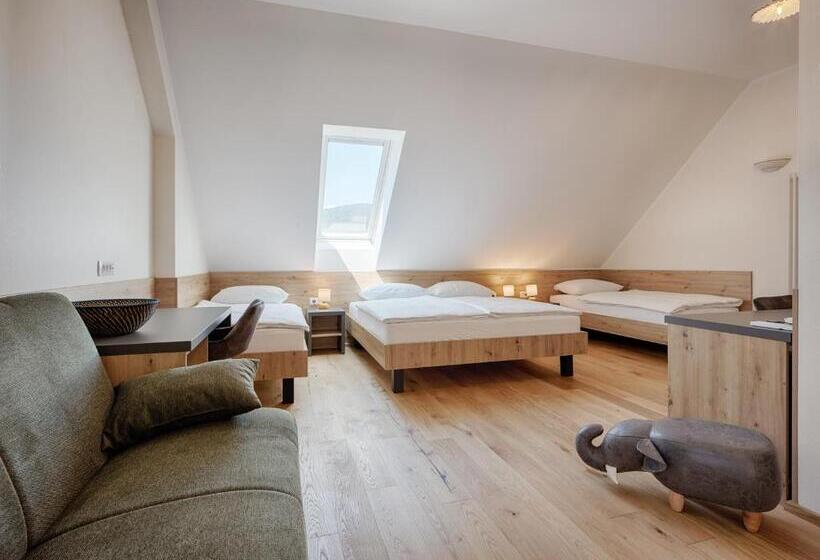 اتاق خانوادگی, Guesthouse Turšič