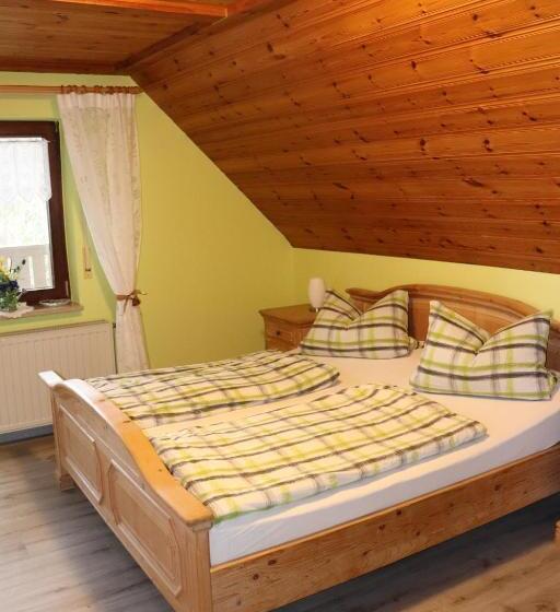 バルコニー付きスタンダードルーム, Zur Altmühlquelle