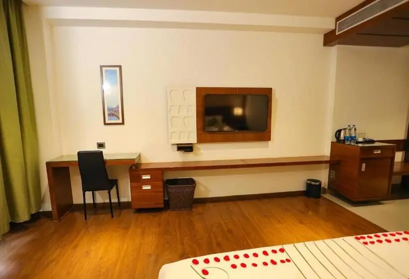 デラックスルーム, Ceasar Palace Kottayam