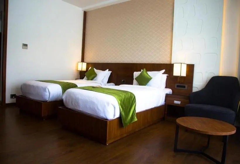 デラックスルーム, Ceasar Palace Kottayam