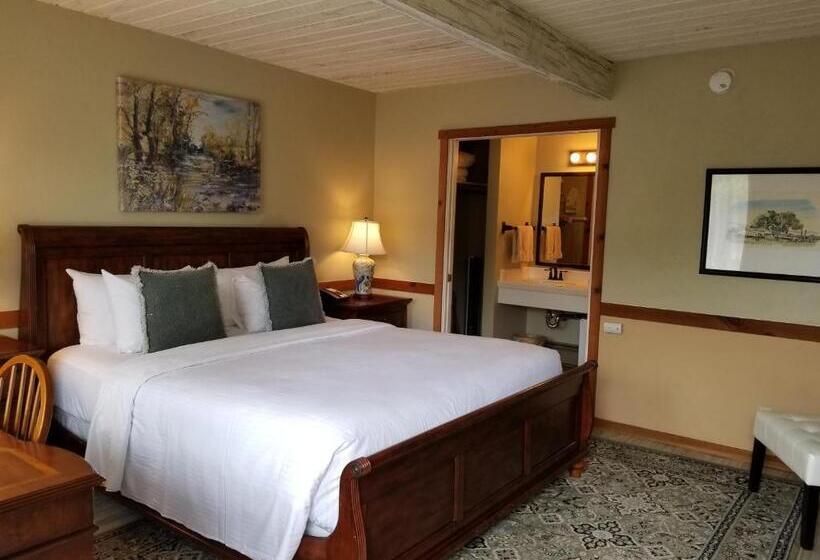 스탠다드 룸 킹사이즈 침대, Carmel Valley Lodge
