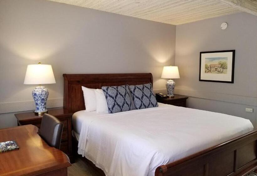 스탠다드 룸 킹사이즈 침대, Carmel Valley Lodge