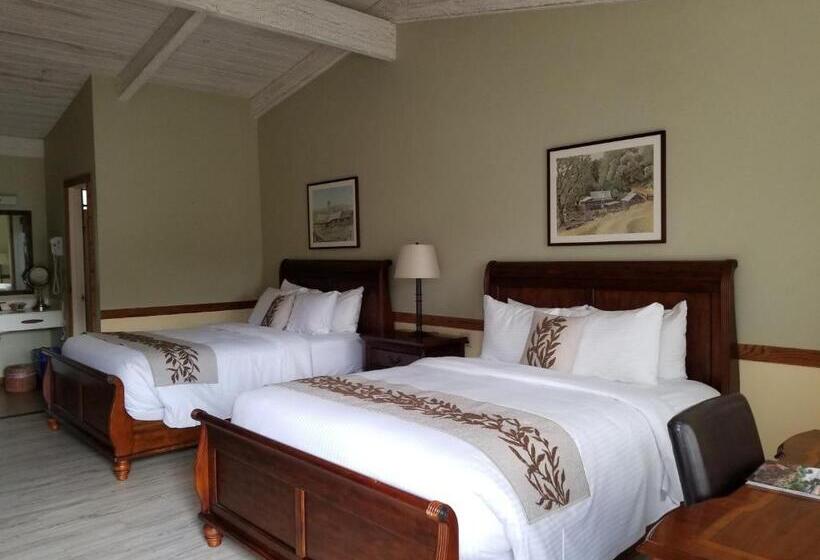 디럭스 룸, Carmel Valley Lodge