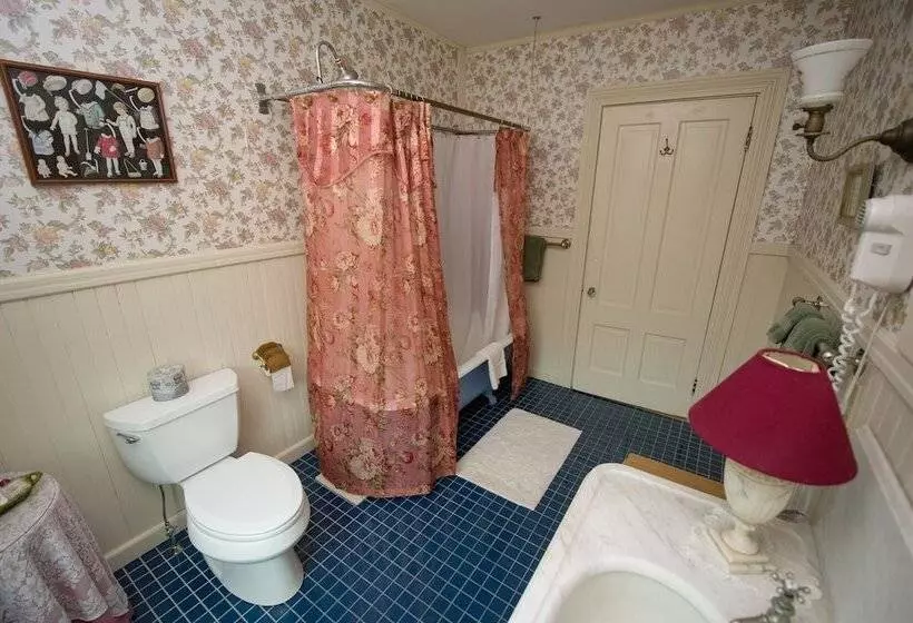 スタンダードルーム, Cleftstone Inn