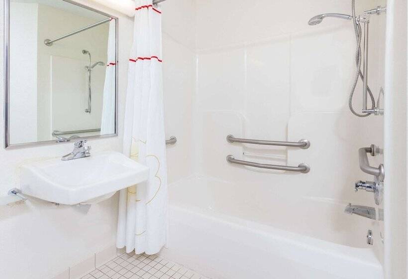 Mozgáskorlátozott Suite, Mainstay Suites Chicago Schaumburg