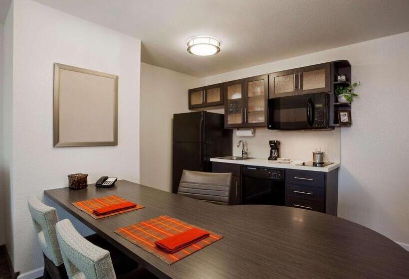 Suíte, Sonesta Simply Suites Fort Worth