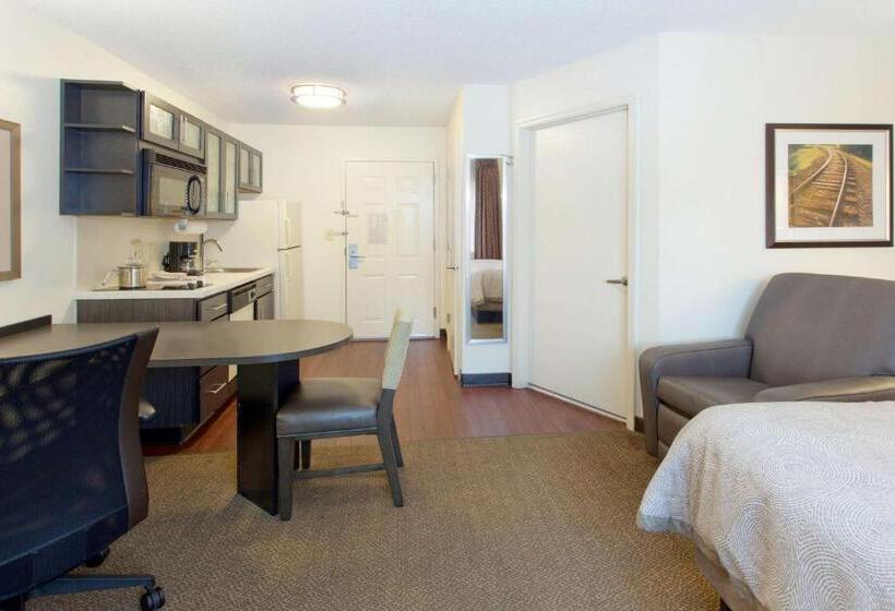 Standaard Studio, Sonesta Simply Suites Fort Worth