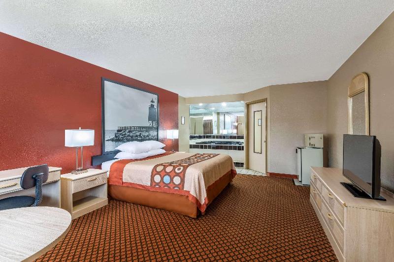 带大床的套房, Super 8 By Wyndham Marysville/port Huron Area