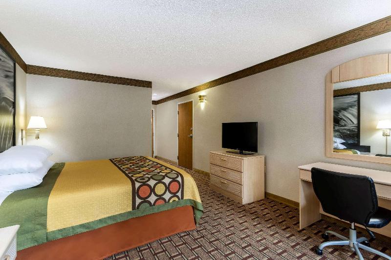 带大床的标准间, Super 8 By Wyndham Marysville/port Huron Area