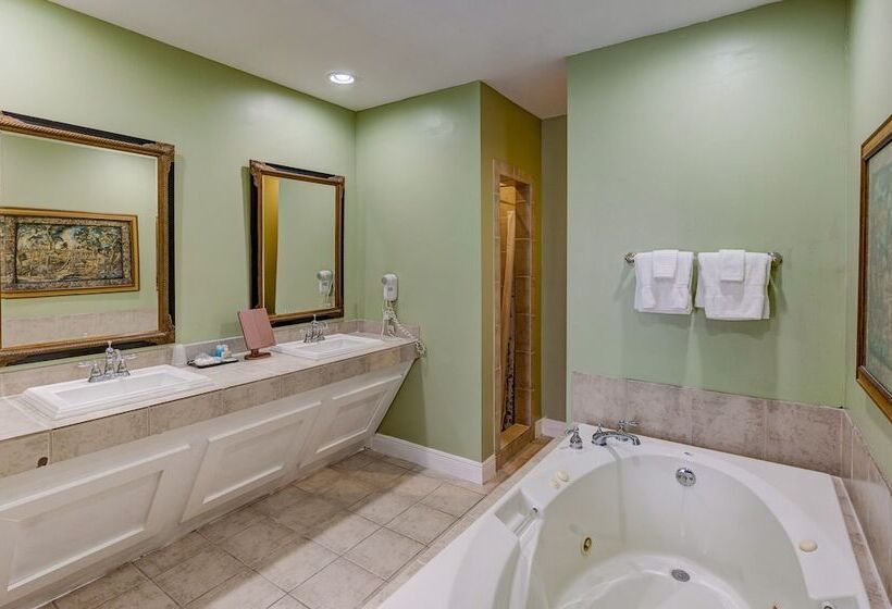 جناح ديلوكس, The Inn At Cedar Grove