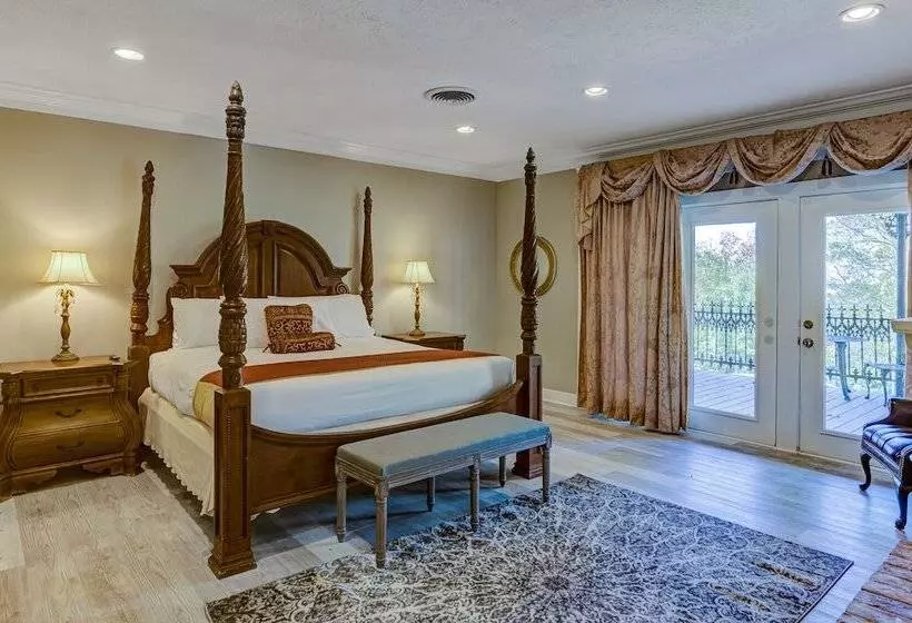 Deluxe Suite, The Inn At Cedar Grove