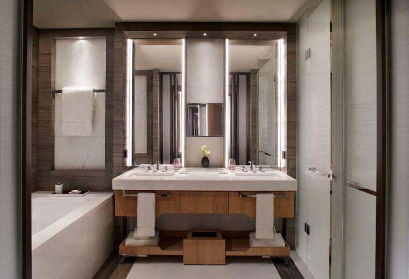 Номер Клуб Кровать Кинг, The Ritzcarlton, Xi An