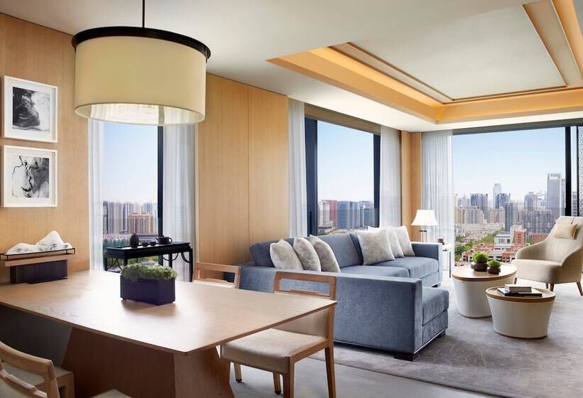 جناح كلوب, The Ritzcarlton, Xi An