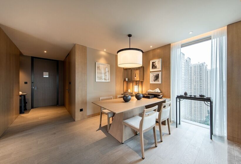 Люкс Клуб, The Ritzcarlton, Xi An