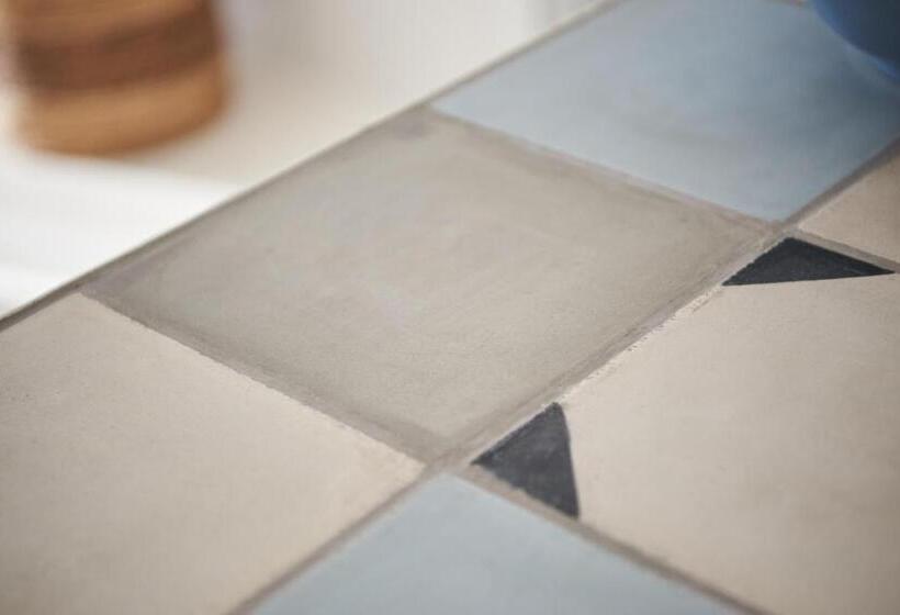 דירת חדר דלוקס, Seabay