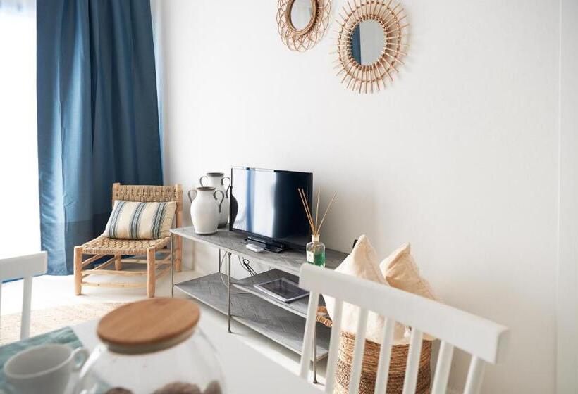 דירת חדר דלוקס, Seabay