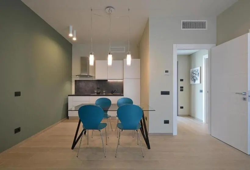 سوئیت با تخت بزرگ, Atmosfera Apartments & Suites
