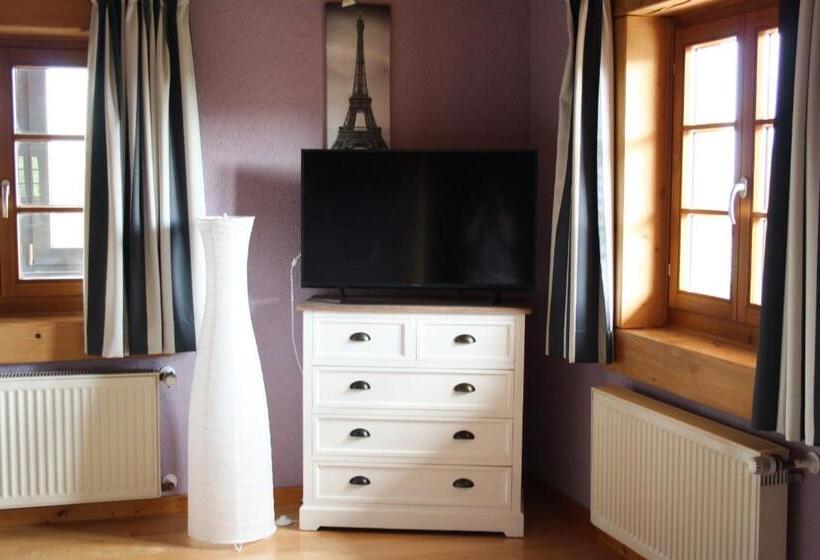 غرفة عائلية, Villa Grenzenlos