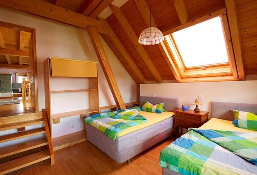 شقة غرفتين, Villa Grenzenlos