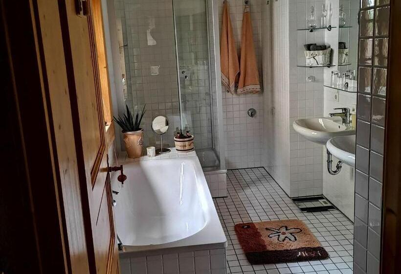 شقة غرفة واحدة, Villa Grenzenlos