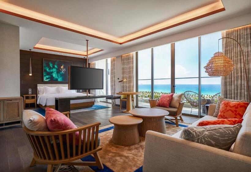 سوییت جونیور اجرایی, Radisson Blu Resort Cam Ranh